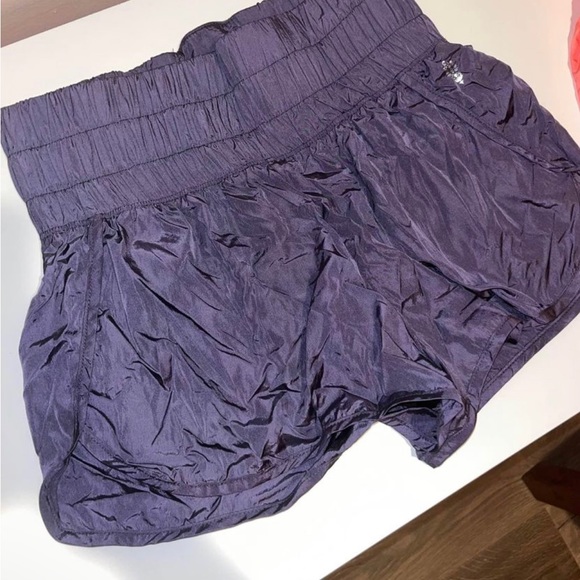 Free people running shorts - Picture 3 of 4